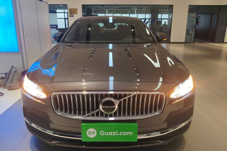 Used Volvo S90 2024 B5 Zhiyi Luxury Edition Front