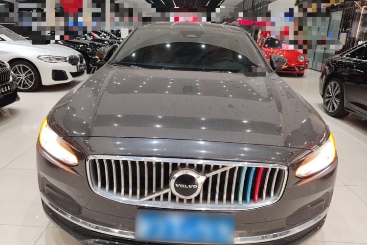 Used Volvo S90 2024 B5 Zhiyuan Luxury Edition Front