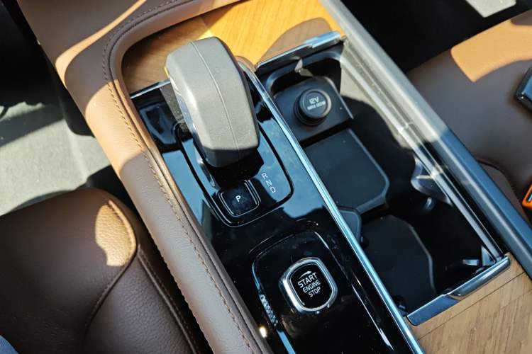Used Volvo S90 2024 B5 Zhiyi Luxury Edition Gear Lever