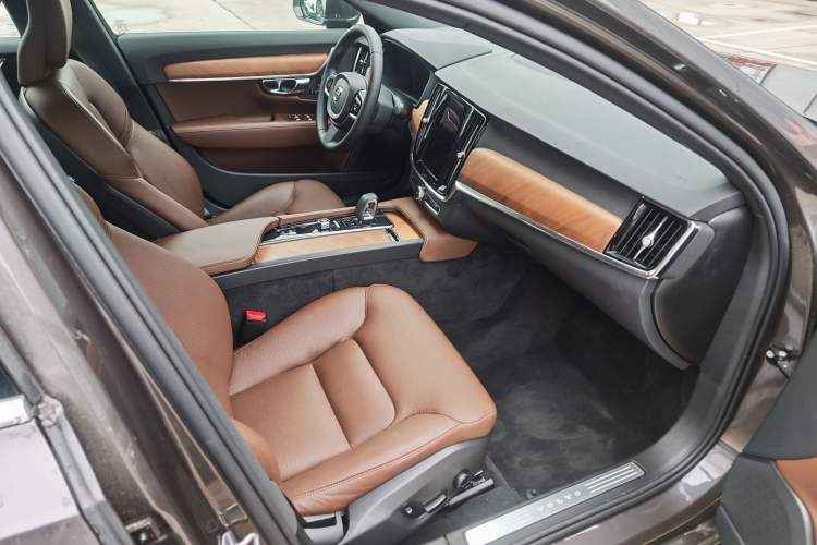 Used Volvo S90 2024 B5 Zhiyi Luxury Edition Interior 14