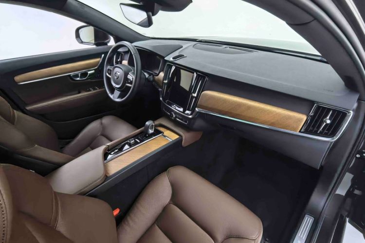 Used Volvo S90 2024 B5 Zhiyi Luxury Edition Interior 3