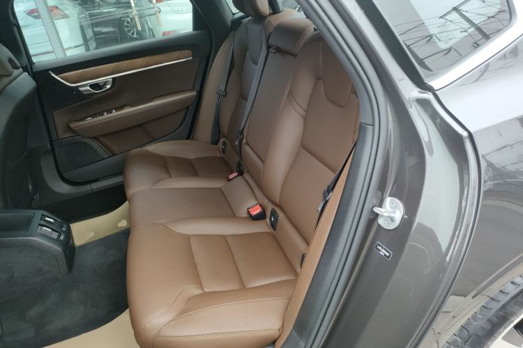 Used Volvo S90 2024 B5 Zhiyi Luxury Edition Interior 4