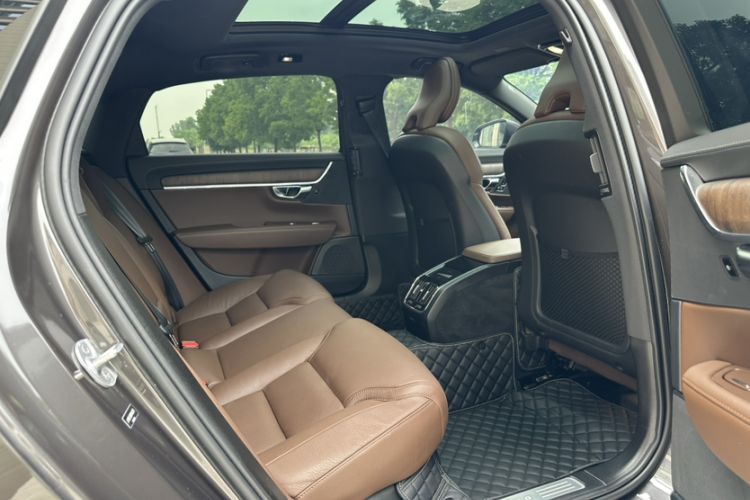 Used Volvo S90 2024 B5 Zhiyuan Luxury Edition Interior 5