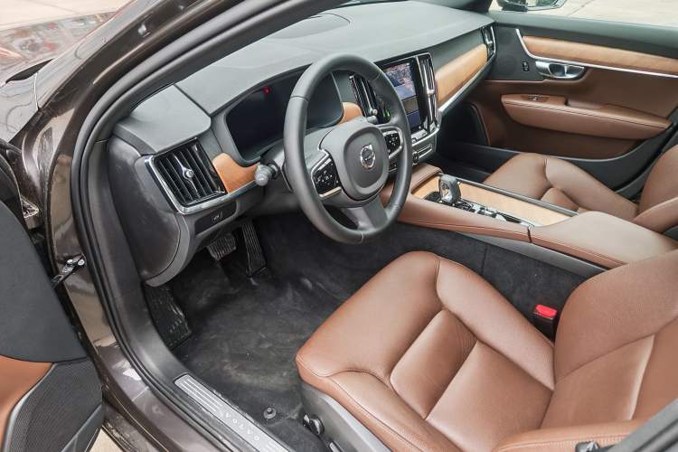 Used Volvo S90 2024 B5 Zhiyi Luxury Edition Interior 7