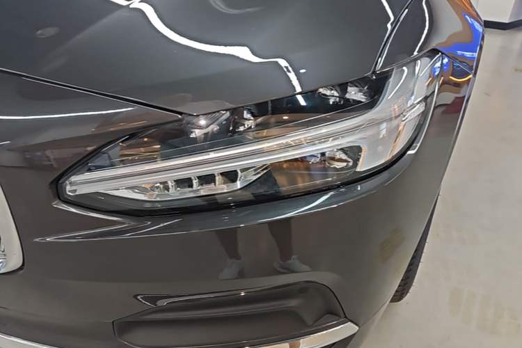 Used Volvo S90 2024 B5 Zhiyi Luxury Edition Left Front Headlight