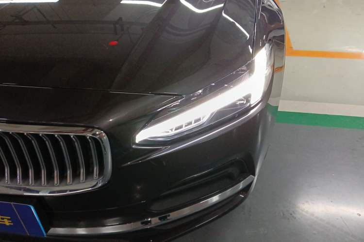 Used Volvo S90 2024 B5 Zhiyi Luxury Edition Left Front Headlight