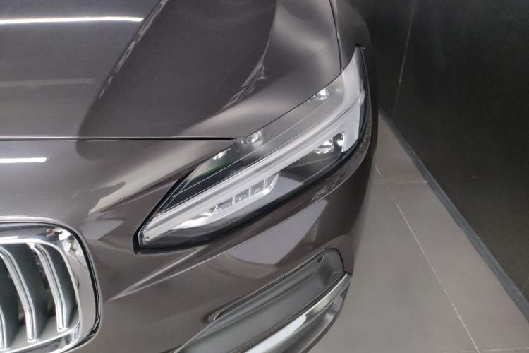 Used Volvo S90 2024 B5 Zhiyi Luxury Edition Left Front Headlight