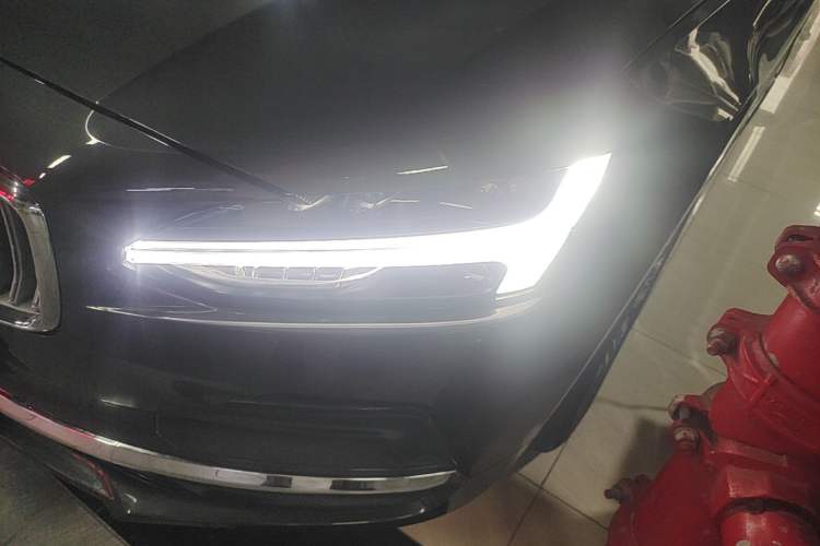 Used Volvo S90 2024 B5 Zhiyi Luxury Edition Left Front Headlight