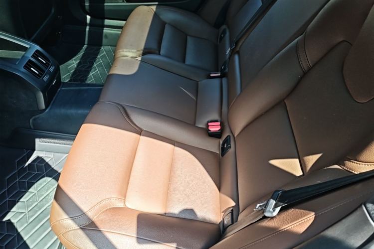 Used Volvo S90 2024 B5 Zhiyi Luxury Edition Left Rear Seat