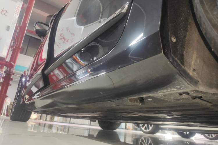Used Volvo S90 2024 B5 Zhiyi Luxury Edition Left Side Sill