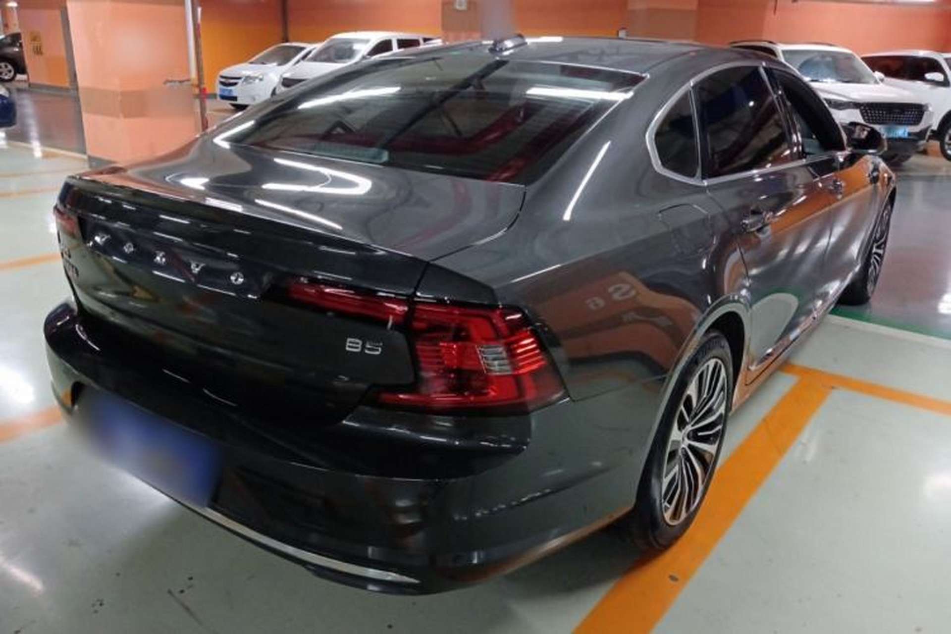 Used Volvo S90 2024 B5 Zhiyi Luxury Edition Rear Right 45 Deg