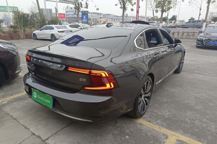 Used Volvo S90 2024 B5 Zhiyuan Luxury Edition Rear Right 45 Deg