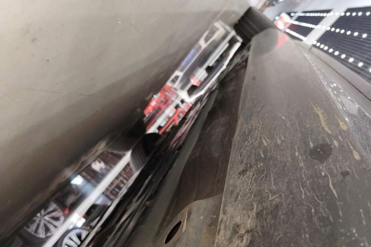 Used Volvo S90 2024 B5 Zhiyuan Luxury Edition Right Side Sill