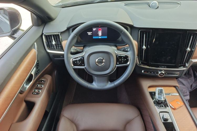 Used Volvo S90 2024 B5 Zhiyi Luxury Edition Steering Wheel