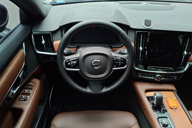 Used Volvo S90 2024 B5 Zhiyi Luxury Edition Steering Wheel