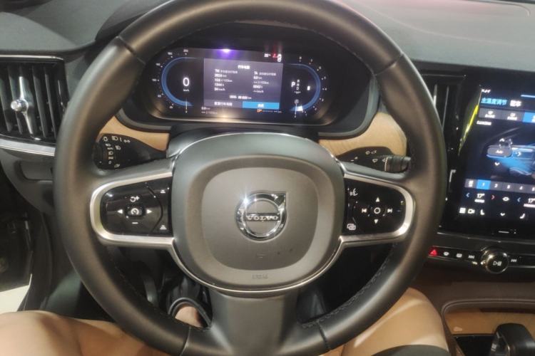 Used Volvo S90 2024 B5 Zhiyi Luxury Edition Steering Wheel