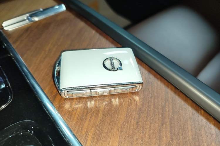 Used Volvo S90 2024 B5 Zhiyi Luxury Edition Vehicle Key