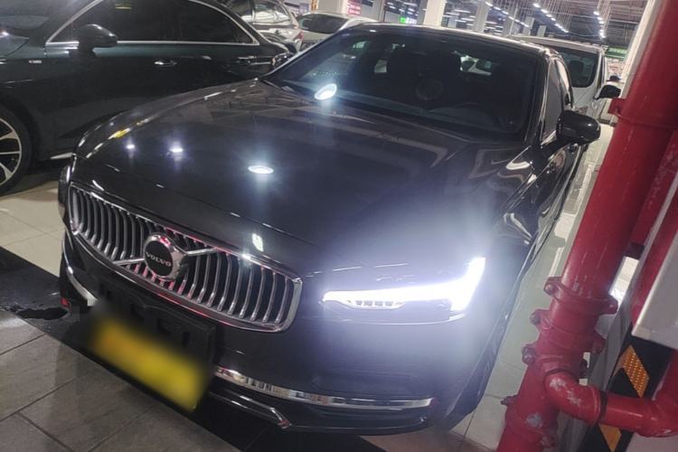 Used Volvo S90 2024 B5 Zhiyi Luxury Edition Guazi used car, China used car export, Used car for sale, Used Volvo cars, Cheapest cars for sale