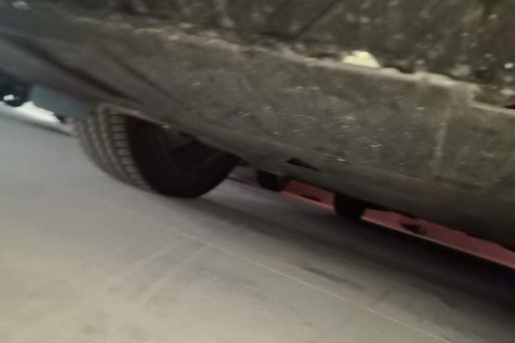 Used Volvo S90 2024 B5 Zhiyi Luxury Edition Chassis Front Right