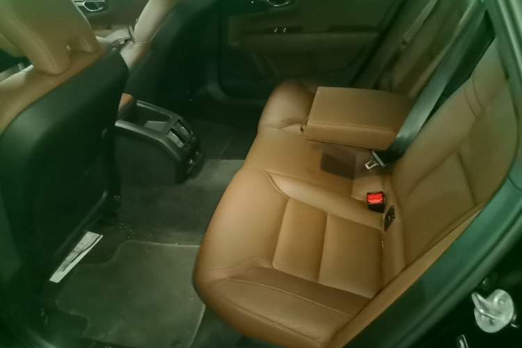 Used Volvo S90 2024 B5 Zhiyi Luxury Edition Left Rear Seat