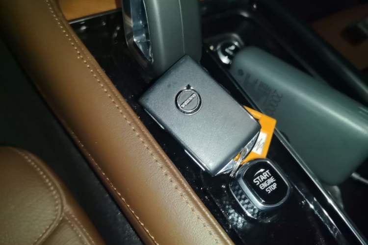 Used Volvo S90 2024 B5 Zhiyi Luxury Edition Vehicle Key