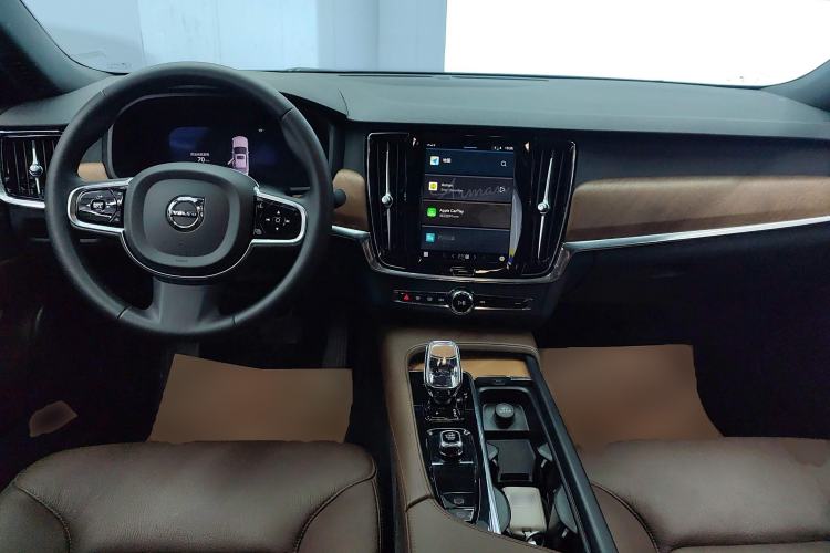 Used Volvo S90 2024 B5 Zhiyi Luxury Edition Center Console