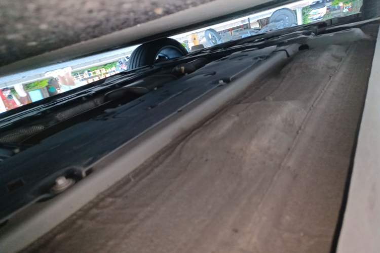 Used Volvo S90 2024 B5 Zhiyuan Luxury Edition Chassis Front Left