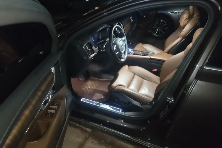 Used Volvo S90 2024 B5 Zhiyuan Luxury Edition Driver Seat