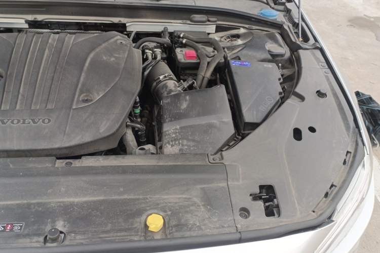 Used Volvo S90 2024 B5 Zhiyuan Luxury Edition Engine Bay Left