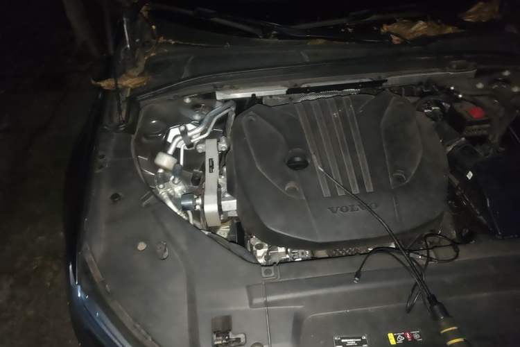 Used Volvo S90 2024 B5 Zhiyuan Luxury Edition Engine Bay Right