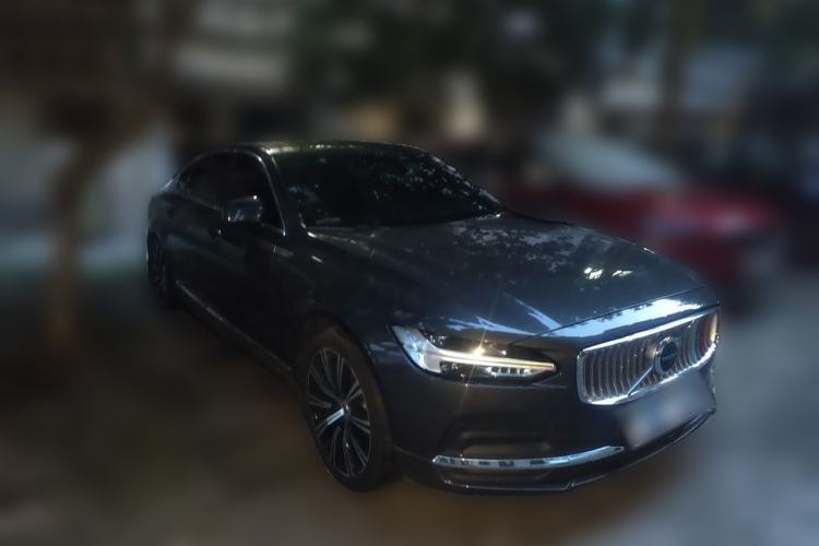 Used Volvo S90 2024 B5 Zhiyuan Luxury Edition Front Right 45 Deg
