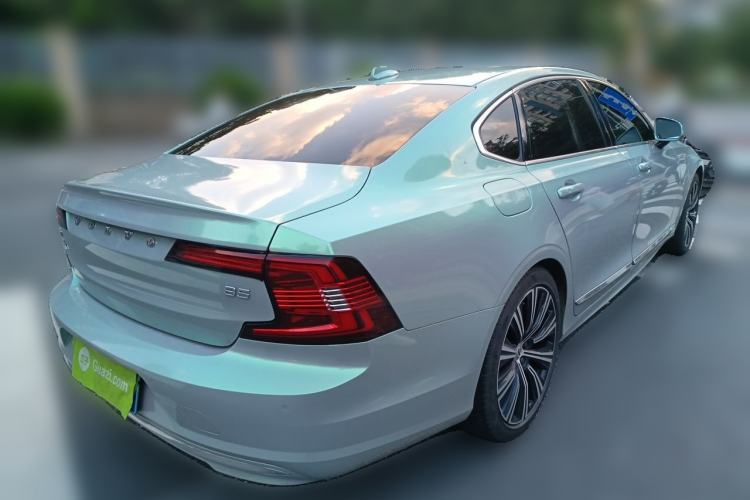 Used Volvo S90 2024 B5 Zhiyuan Luxury Edition Rear Right 45 Deg