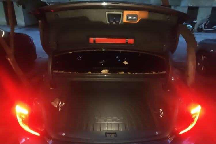 Used Volvo S90 2024 B5 Zhiyuan Luxury Edition Trunk