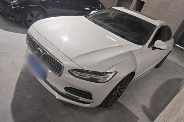 Used Volvo S90 2024 B5 Zhiyuan Luxury Edition
