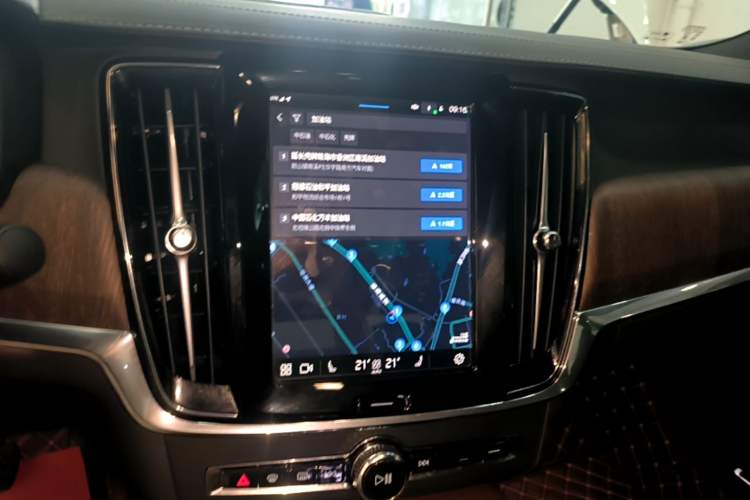 Used Volvo S90 2024 B5 Zhiyuan Luxury Edition Audio And AC Panel