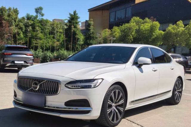 Used Volvo S90 2024 B5 Zhiyuan Luxury Edition