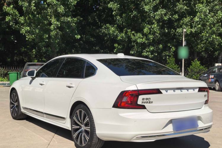 Used Volvo S90 2024 B5 Zhiyuan Luxury Edition Exterior 3
