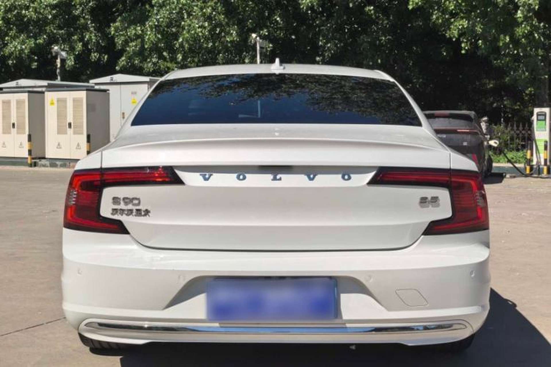 Used Volvo S90 2024 B5 Zhiyuan Luxury Edition Exterior 4