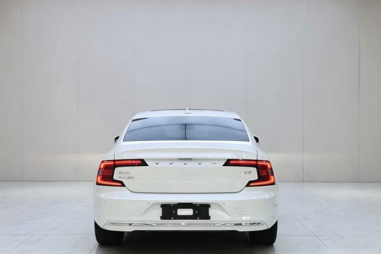 Used Volvo S90 2024 B5 Zhiyuan Luxury Edition Exterior 5