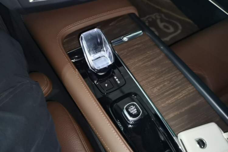 Used Volvo S90 2024 B5 Zhiyuan Luxury Edition Gear Lever
