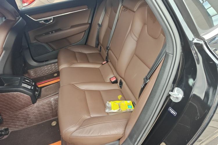 Used Volvo S90 2024 B5 Zhiyi Luxury Edition Left Rear Seat