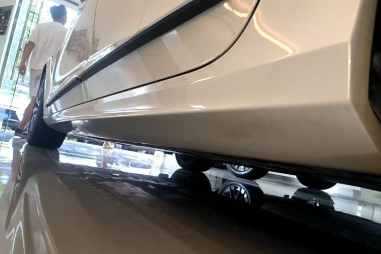 Used Volvo S90 2024 B5 Zhiyuan Luxury Edition Left Side Sill