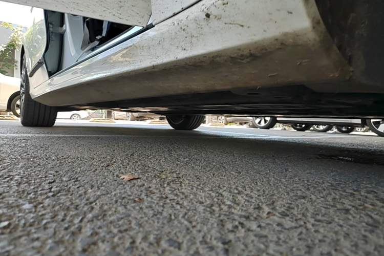 Used Volvo S90 2024 B5 Zhiyuan Luxury Edition Right Side Sill