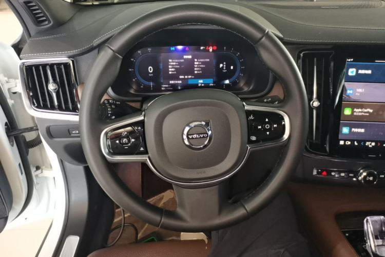 Used Volvo S90 2024 B5 Zhiyuan Luxury Edition Steering Wheel
