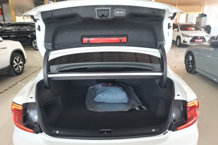 Used Volvo S90 2024 B5 Zhiyuan Luxury Edition Trunk