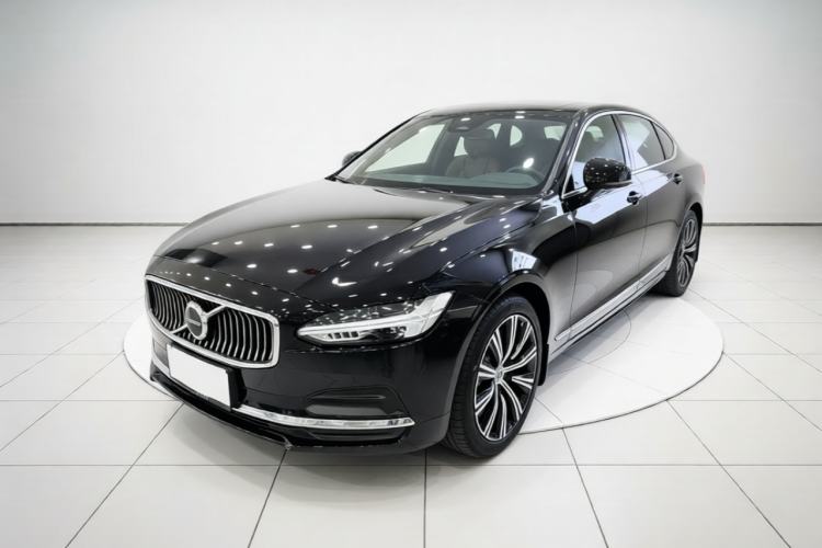 Volvo S90 2025 B5 Zhiyuan Luxury Edition