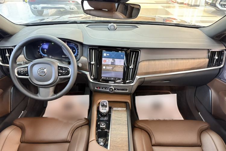 Used Volvo S90 2025 B5 Zhiya Luxury Edition Audio And AC Panel