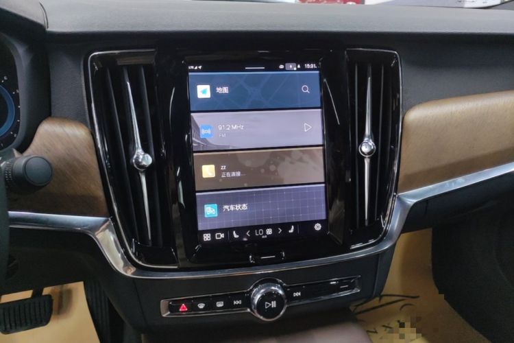 Used Volvo S90 2025 B5 Zhiyi Luxury Edition Audio And AC Panel