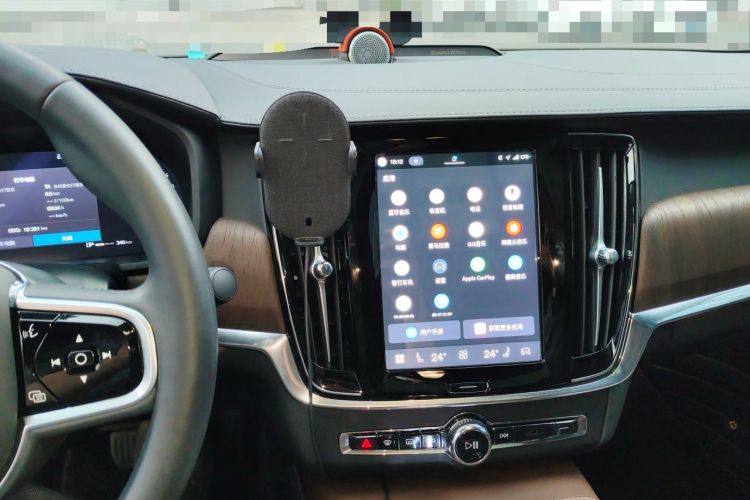 Used Volvo S90 2025 B5 Zhiyuan Luxury Edition Audio And AC Panel