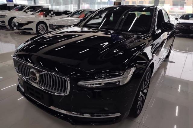Used Volvo S90 2025 B5 Zhiya Luxury Edition
